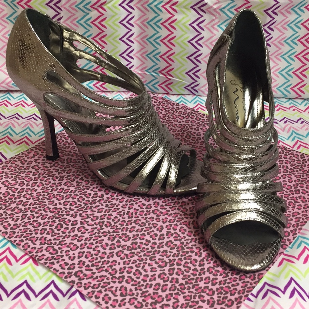Touch of Nina heels